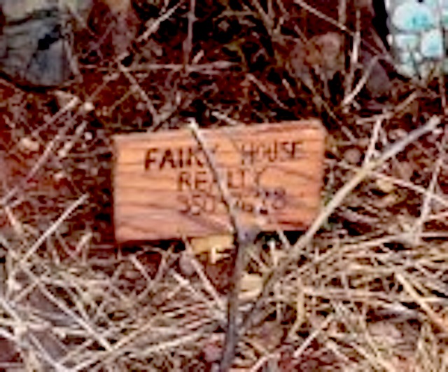 fairyhouses.sign